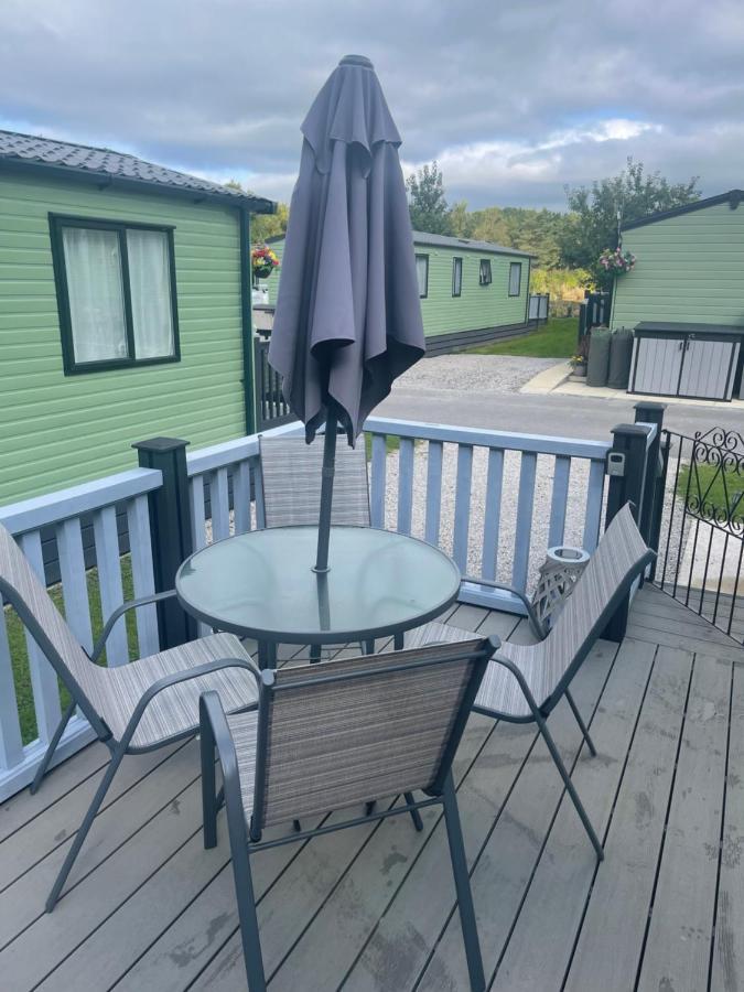 4 Lakes Holiday Let Villa Carnforth Esterno foto